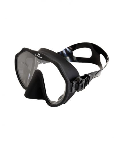 hera-mask-black-left